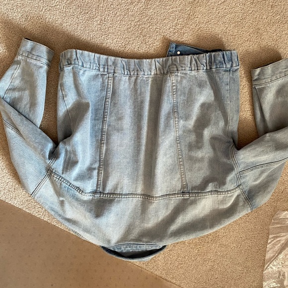 Denim jacket - Picture 6 of 7